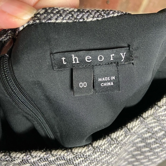 Theory Threkana Black and Gray Fit And Flare Dress, Size 00 - Picture 8 of 10